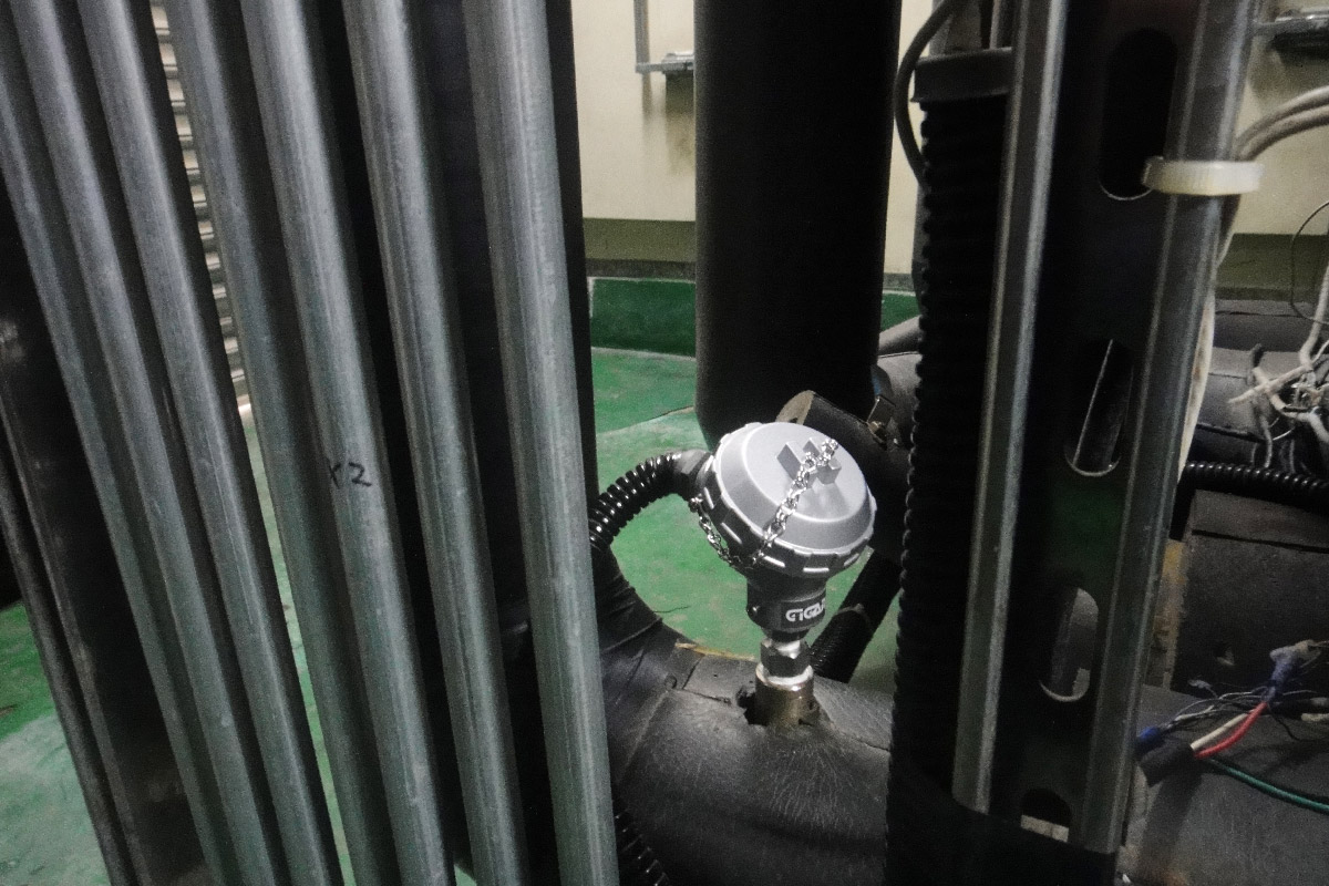 PT100感溫棒偵測機房空調冷卻水溫度 PT100感溫棒偵測機房空調冷卻水溫度