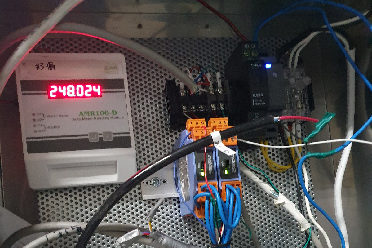 儲水槽溫度PT100信號轉換器 儲水槽溫度PT100訊號轉換器
